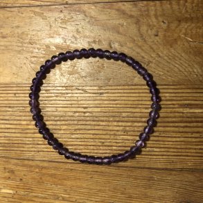 Ametyst A armbnd 4mm, kugle