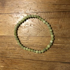 Serpentin (Koreajade) armbnd 4mm, kugle