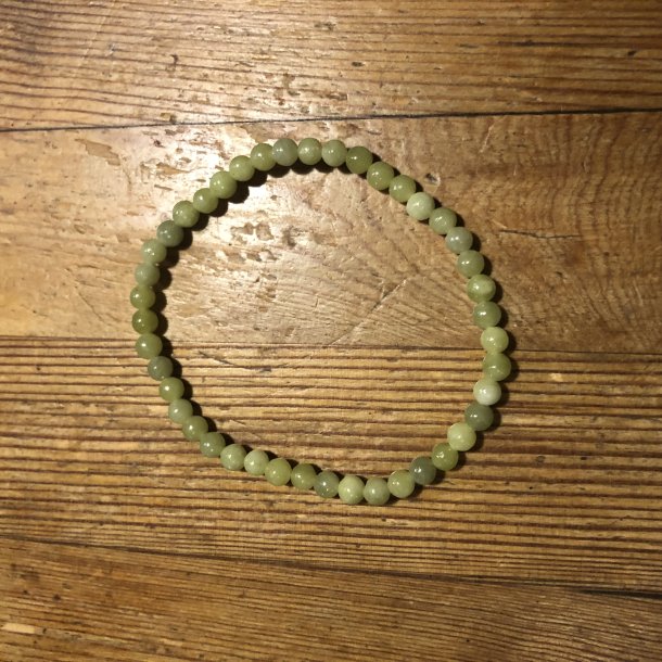 Serpentin (Koreajade) 4mm, kugle