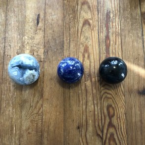 5 cm kugler celestin, lapis lazuli og nefrit