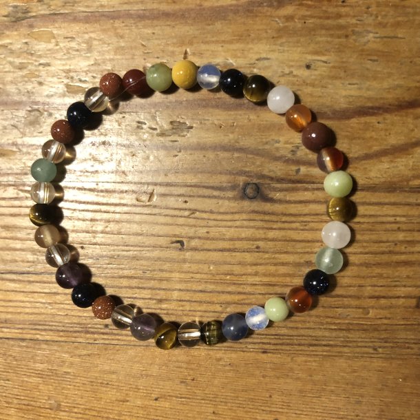 Armbnd med blandede stenkugler 4mm for brn 