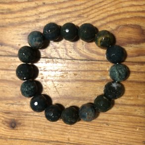 Heliotrop A armbnd 12mm kugle facetteret